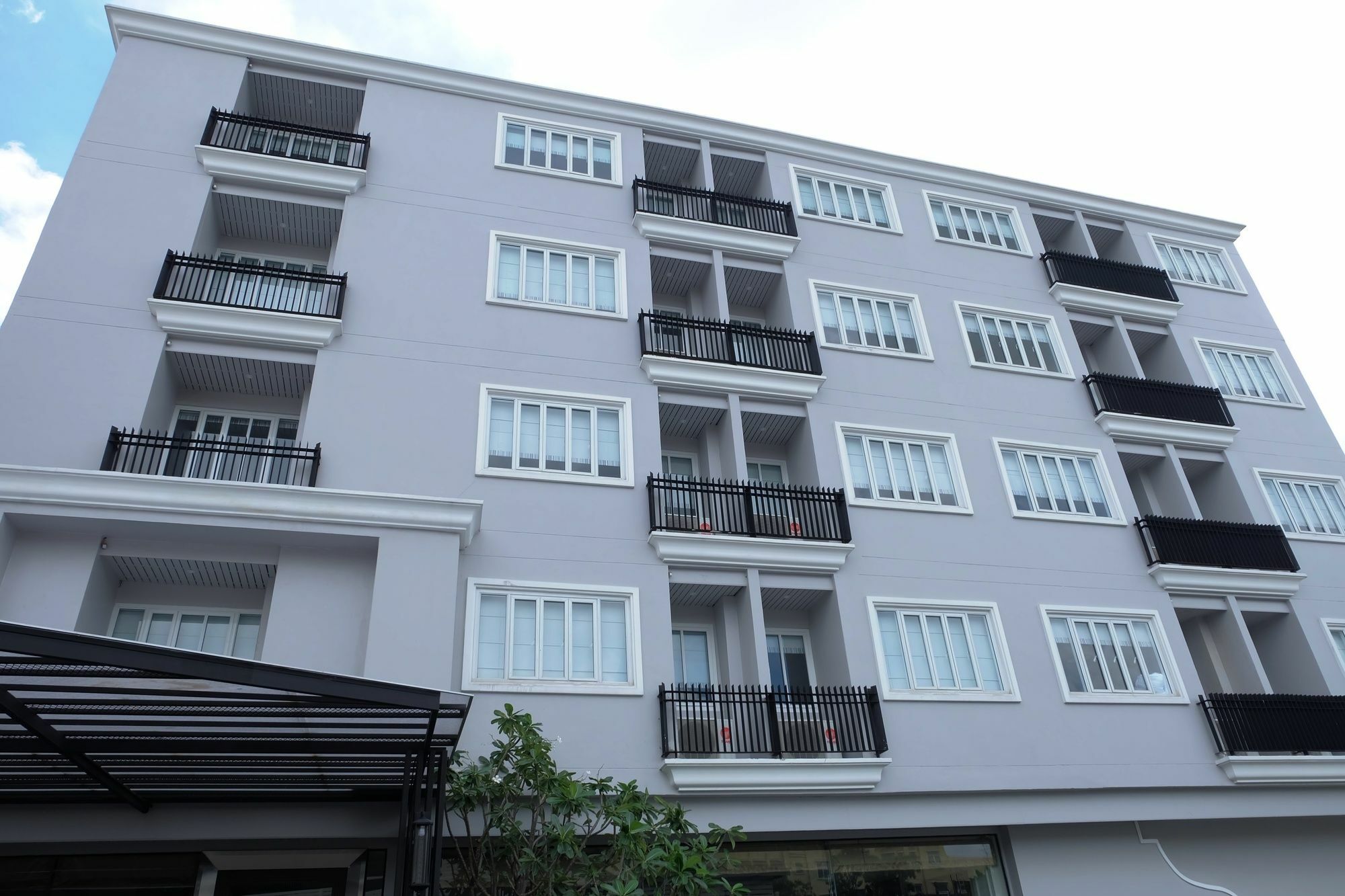 Methavalai Residence Hotel - Sha Extra Plus Banguecoque Exterior foto